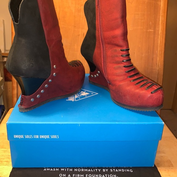 John Fluevog Red Conquer Maleika Studded Wedge Ankle Boots - Picture 7 of 8